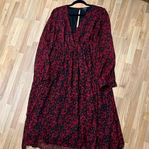 Chiffon Dress - Picture 3 of 3